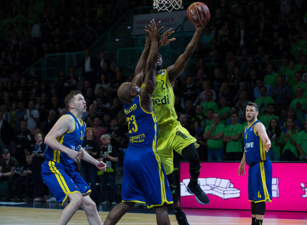 达不满时迅 达不满时迅