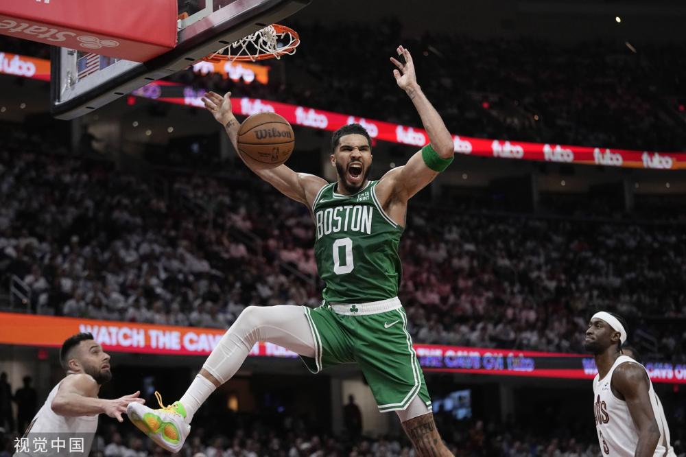 立一个榜样 立一个榜样