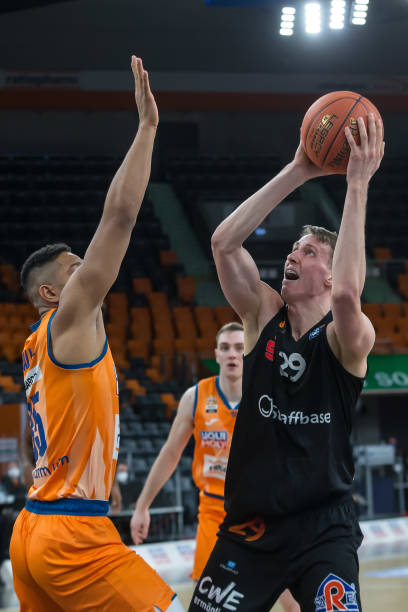 验球队真正 验球队真正