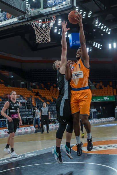 了一道金边 了一道金边