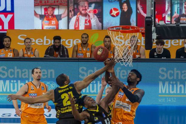 为深圳新鹏 为深圳新鹏